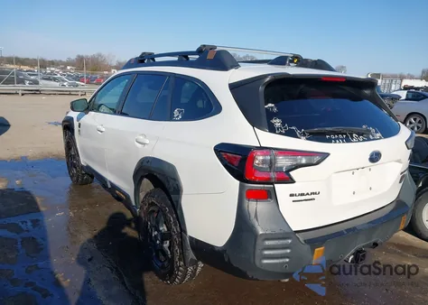 2022 Subaru Outback Wilderness z USA, uszkodzony, nr VIN 4S4BTGUD6N3162321